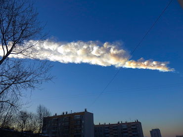 A_trace_of_the_meteorite_in_Chelyabinsk.jpg