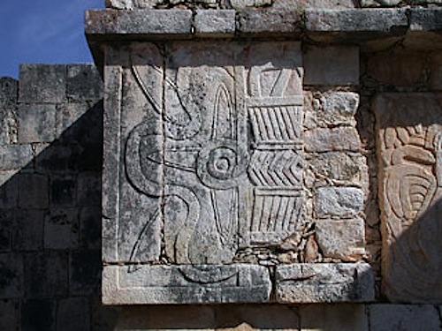 chichen-Itza-Venus-symbol.jpg