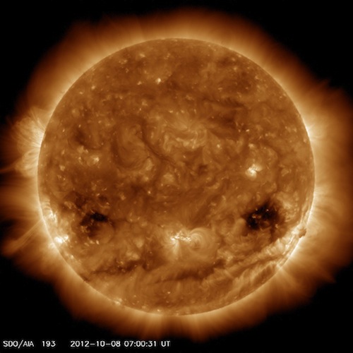 coronalhole_sdo_2012-10-08.jpg