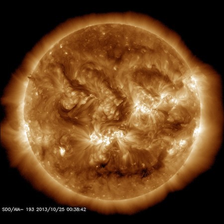 coronalhole_sdo_blank-2013-10-25.jpg