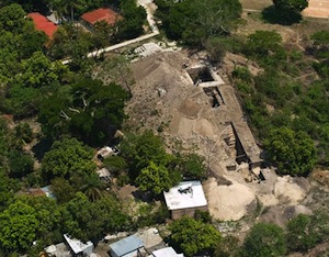 mexico-tomb-jade-bachand-aerial_20358_big.jpg