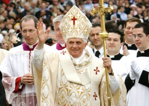 pope-2011-12.jpg